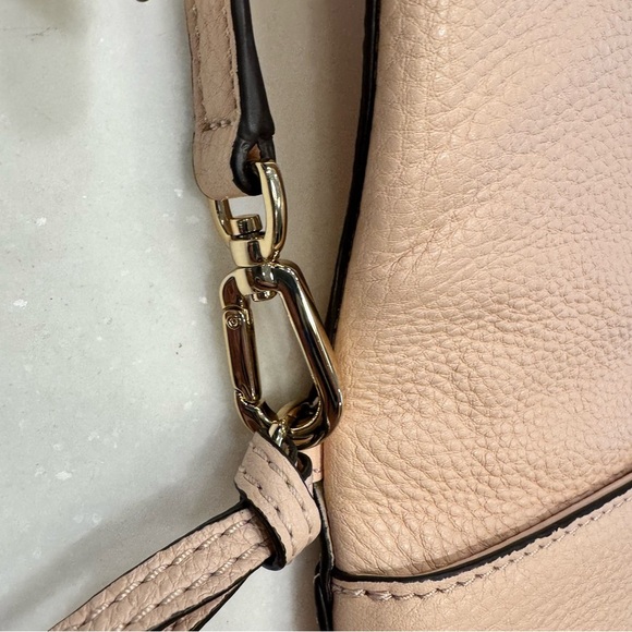 Tory Burch Thea Pebbled Leather Fold Over Crossbody/Clutch W/ Tassel Blush Pink - Picture 7 of 16